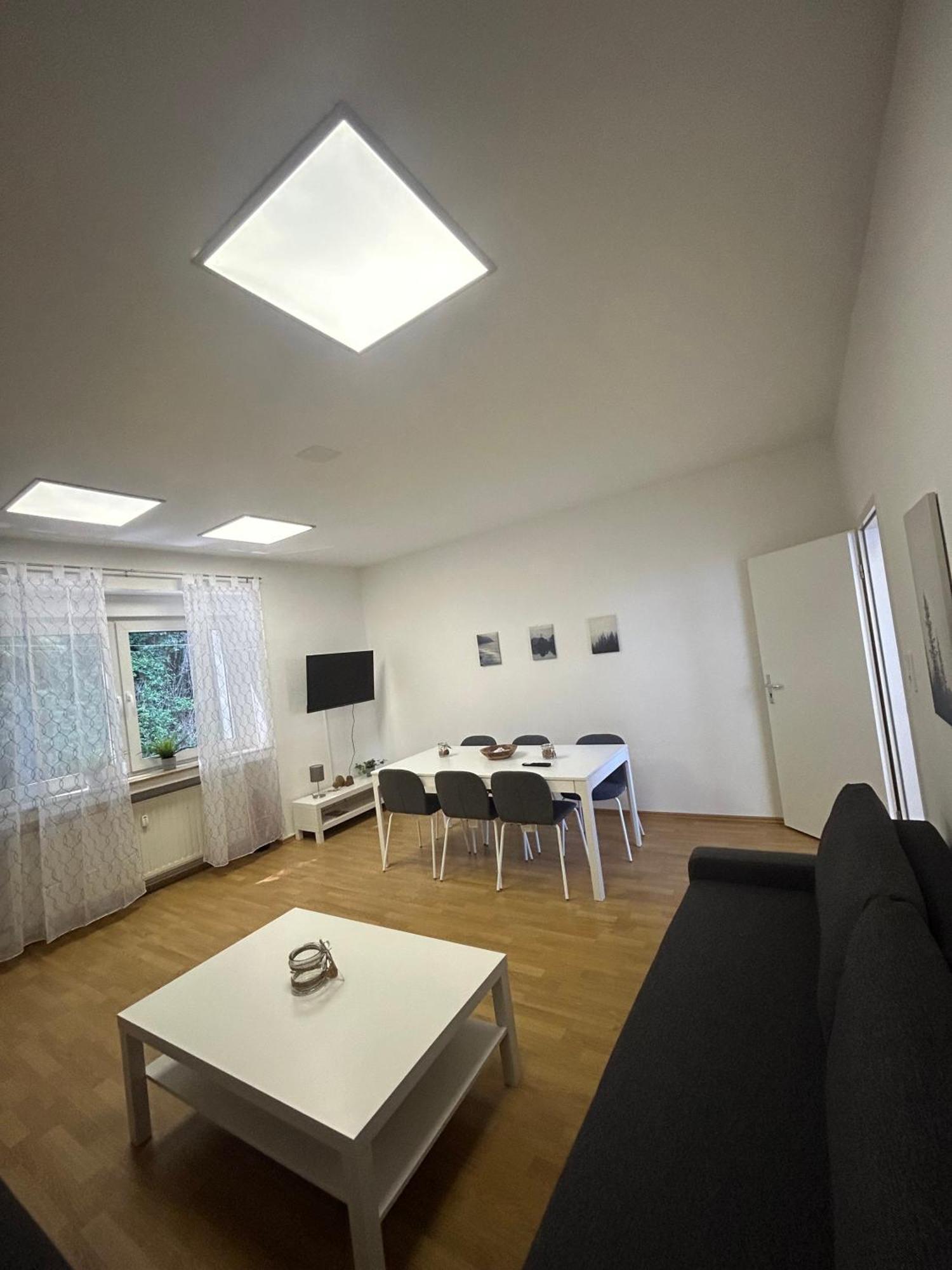 Gemuetliche Ferienwohnung - Voll Ausgestattet, Zentral Aber Ruhig ! Wuppertal Extérieur photo