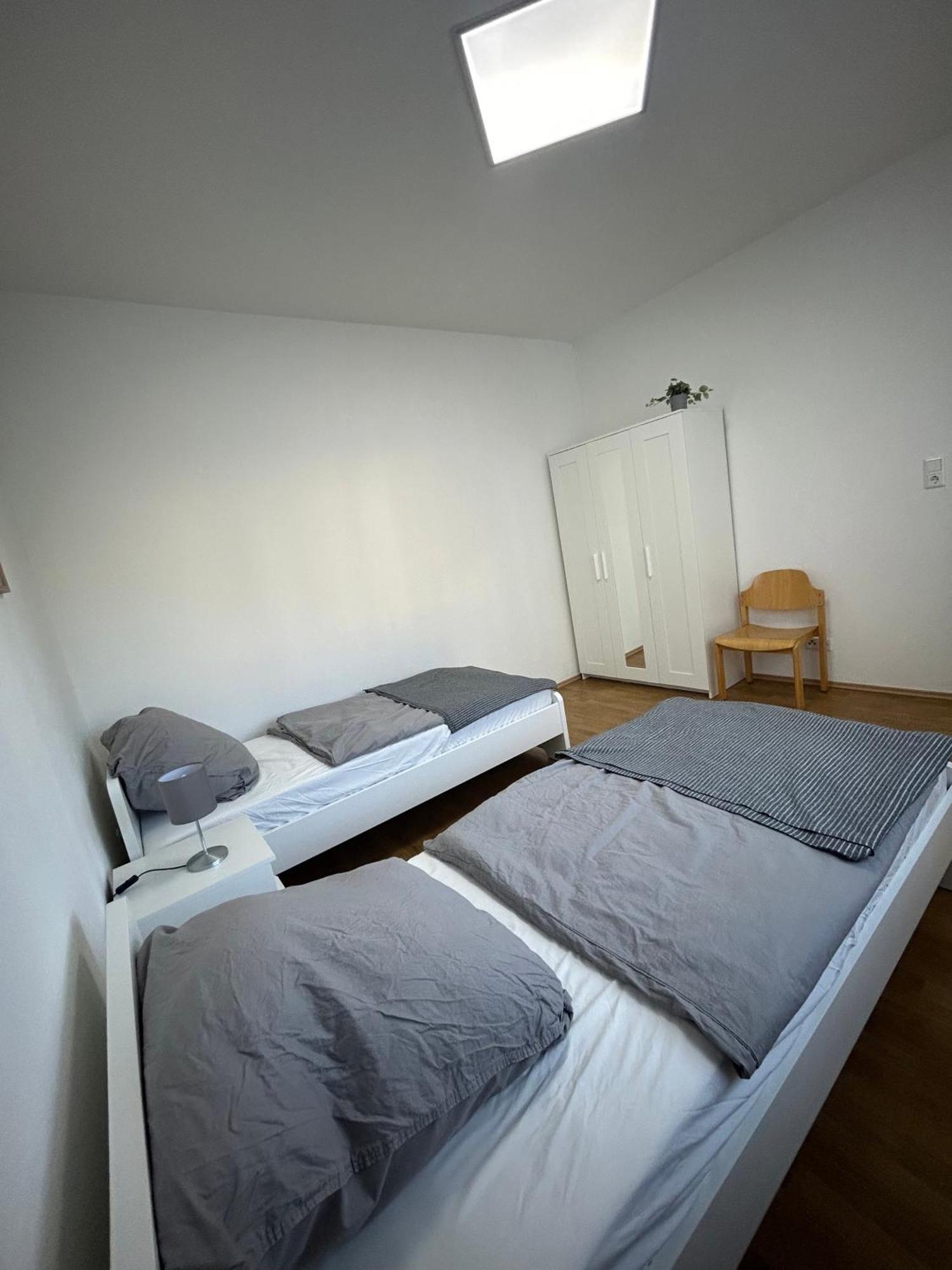 Gemuetliche Ferienwohnung - Voll Ausgestattet, Zentral Aber Ruhig ! Wuppertal Extérieur photo
