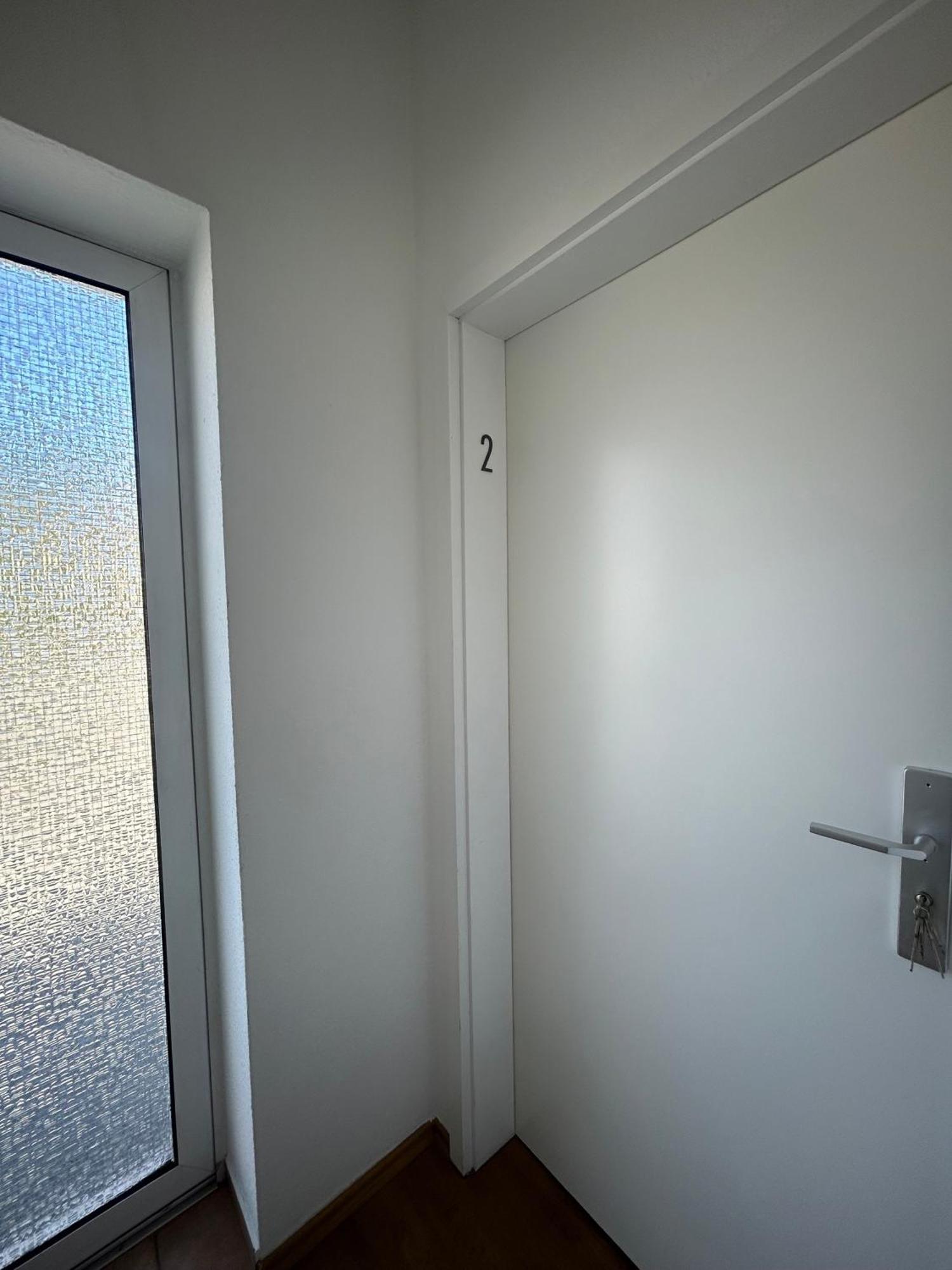 Gemuetliche Ferienwohnung - Voll Ausgestattet, Zentral Aber Ruhig ! Wuppertal Extérieur photo